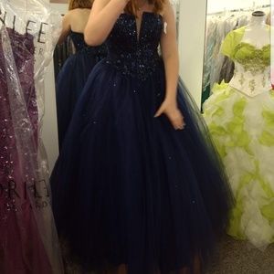 Prom dress